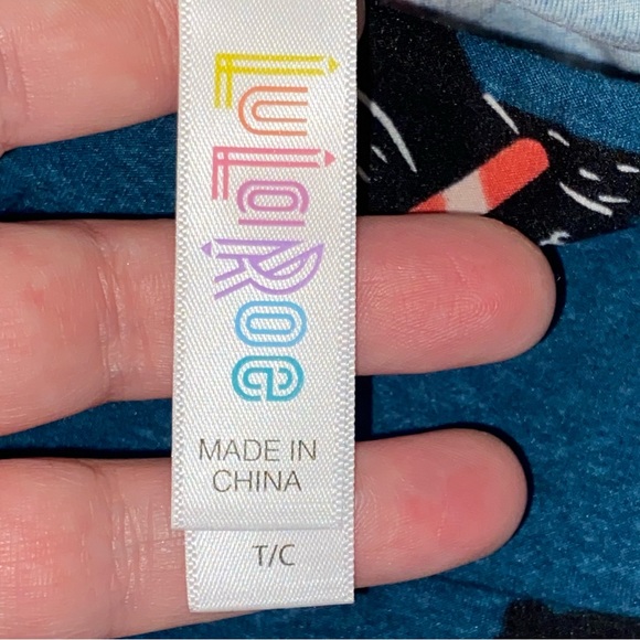 LuLaRoe Blue with black bears wearing scarves print leggings in women’s size TC - Picture 4 of 4